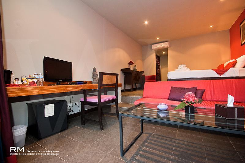 Ban Kao Tropical Boutique Residence Laem Set Beach 외부 사진