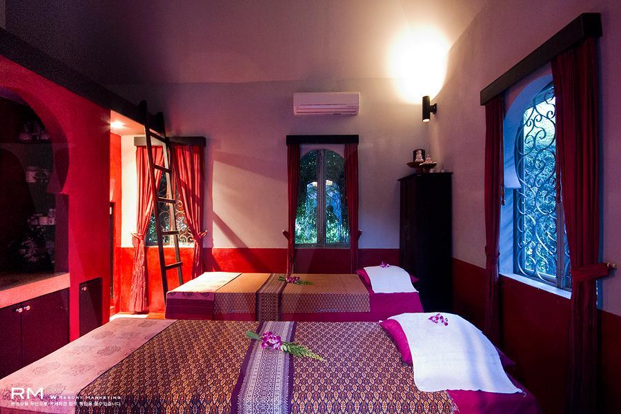 Ban Kao Tropical Boutique Residence Laem Set Beach 외부 사진