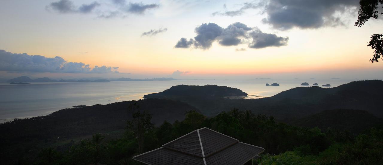 Ban Kao Tropical Boutique Residence Laem Set Beach 외부 사진
